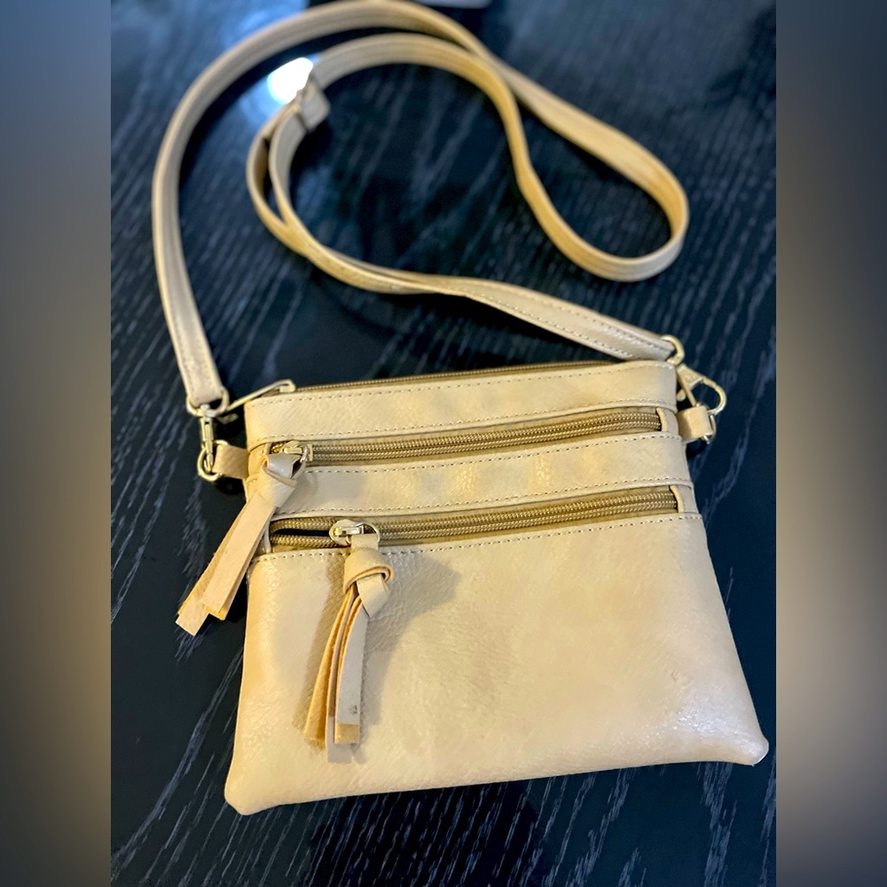 💕Camel crossbody bag  💕